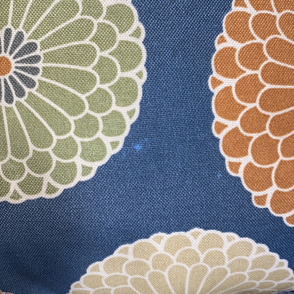Outdoor Pillows - Picture 4 of 4